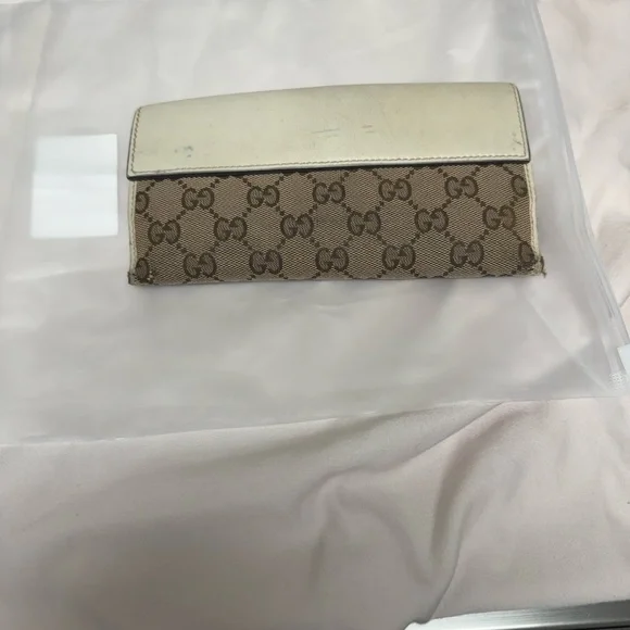 Gucci Brown and Cream Wallet - Picture 15 of 17